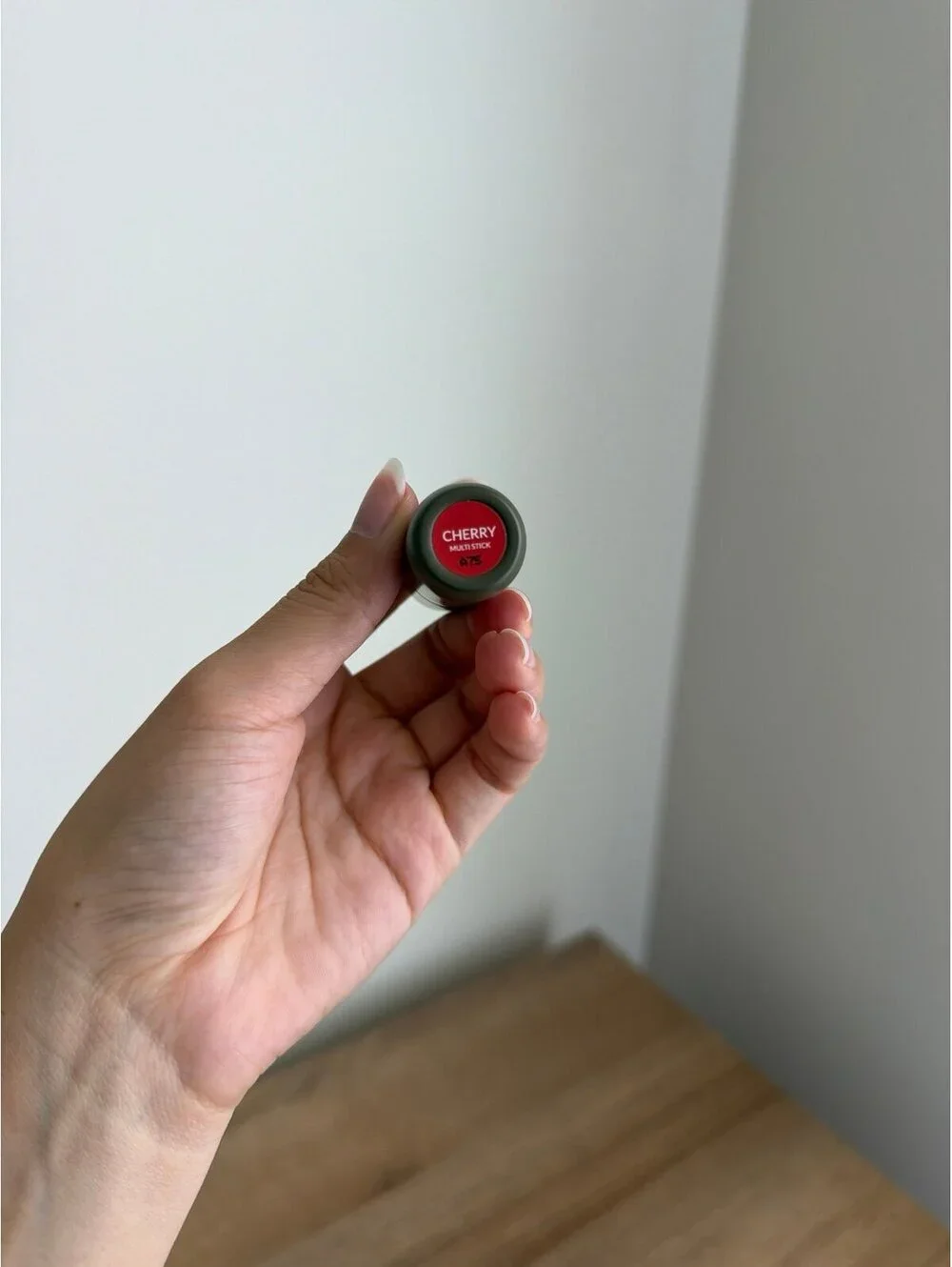 Mango people multi stick shade cherry